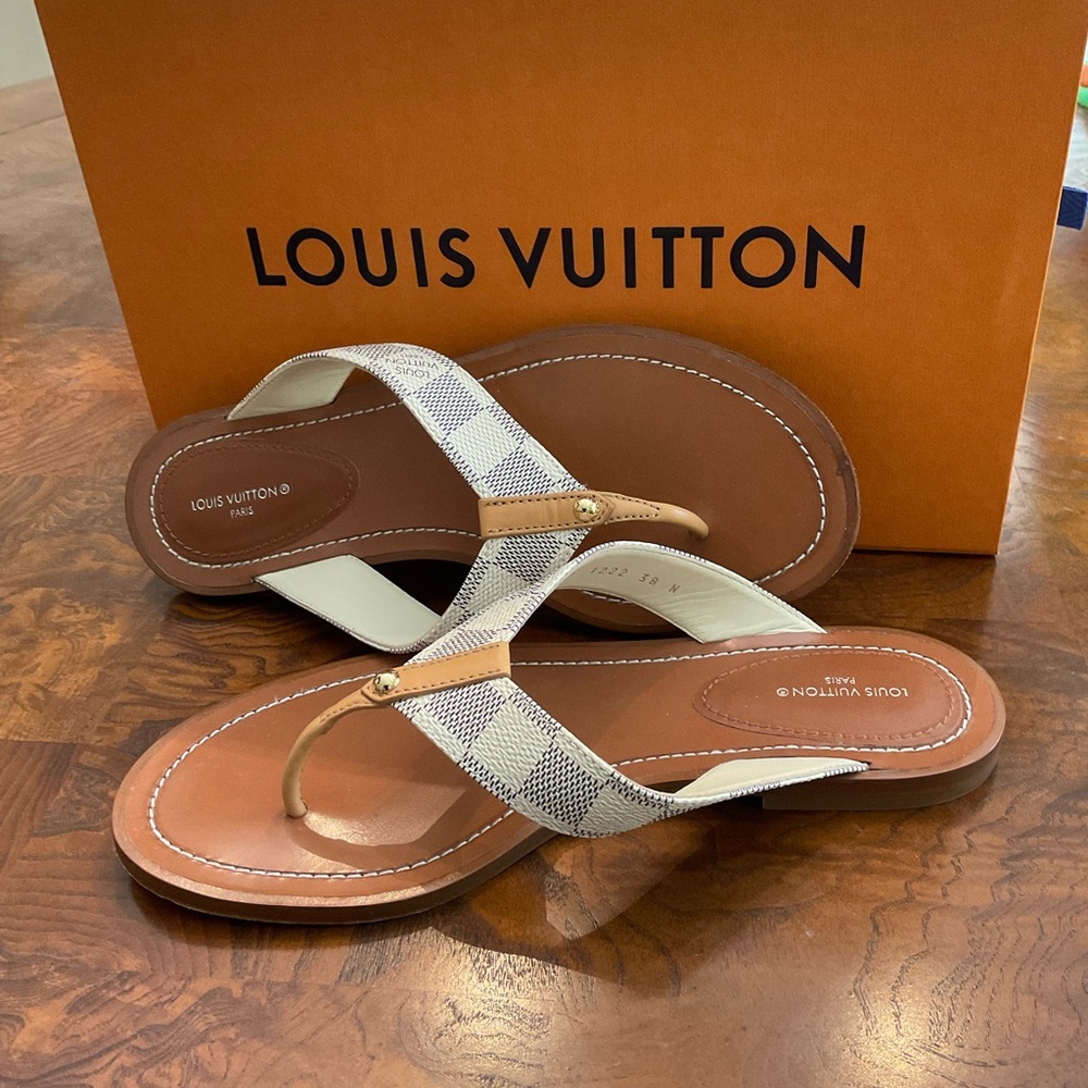 Louis Vuitton Sunny Flat Thong